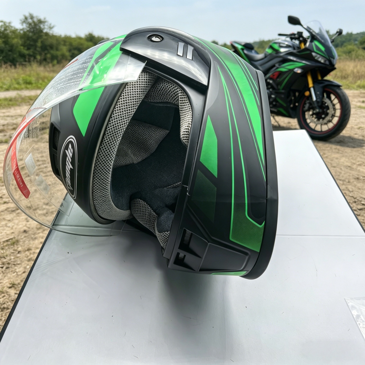 خوذة دراجة نارية كاملة الوجه ل - مراجعة Dual Visor Motorcycle Racing Helmet وسعره